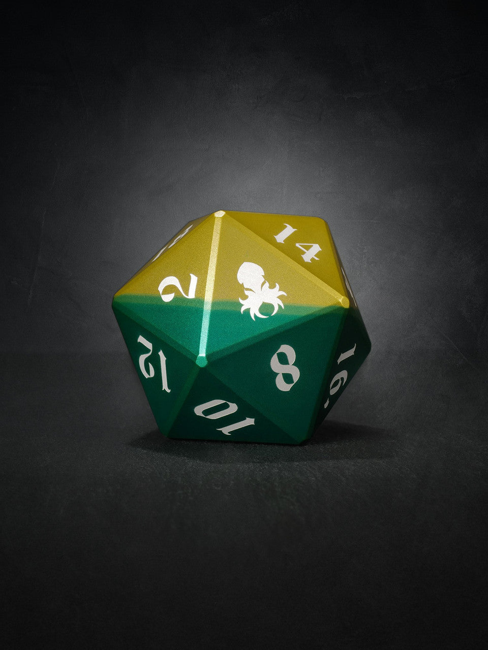 Vulcan: Sylvan Knight 50mm Green and Yellow Precision Aluminum Single D20